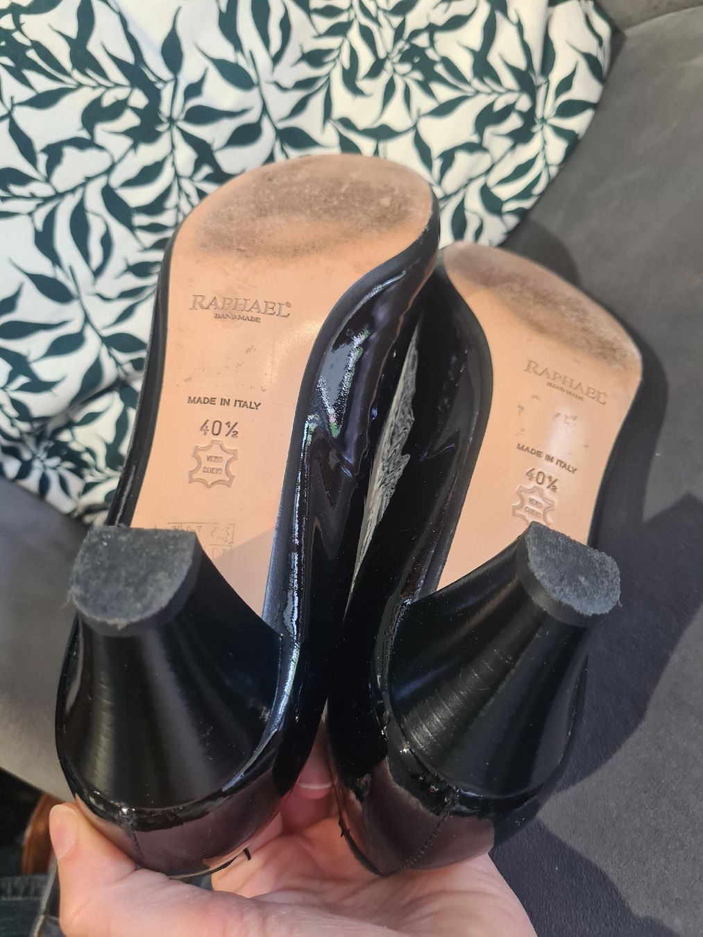 Scarpe da donna: Raphael Lack Pumps Schwarz Gr. 40.5 - Elegante Schuhe! – Usato da Adligenswil venduto da FriedasWelt 5