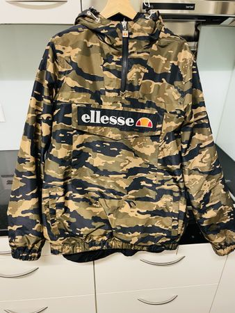 Ellesse Jacke, Camouflage Muster, Grösse M – Top Zustand!