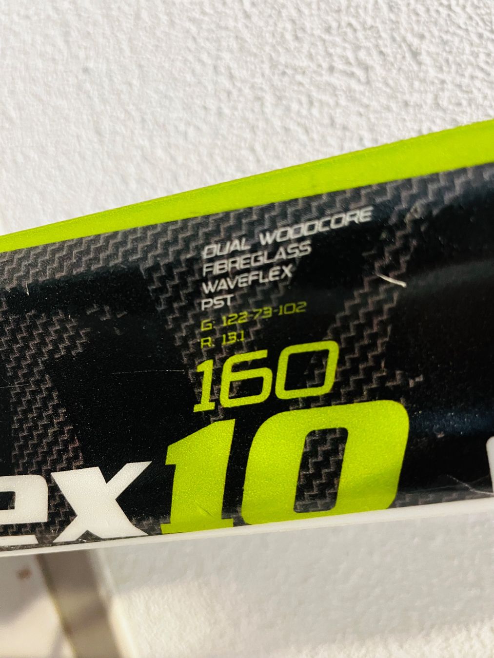 Elan Skis: Ski und Skistöcke – Gebraucht aus Rifferswil von mel_2p7x 1