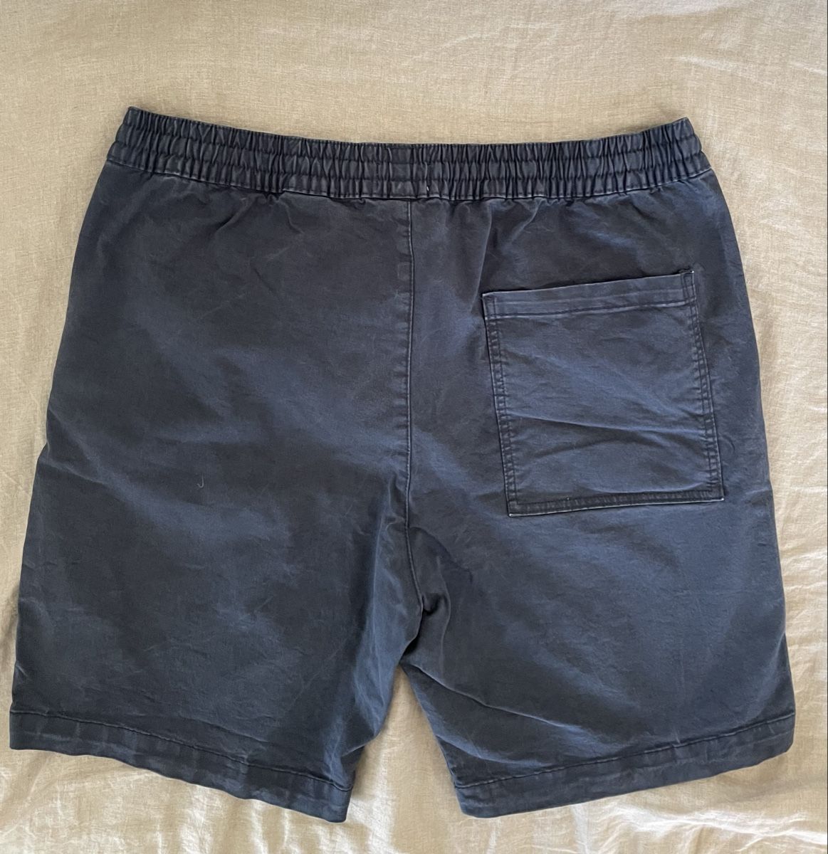 H&M Pantalons: Shorts L H&M – D'occasion à Neukirch an der Thur par bee88 1