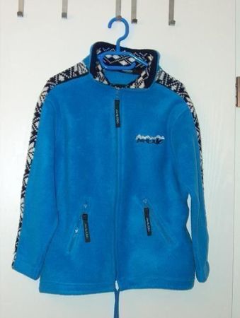 Neuw. Fleece-Jacke hellblau mit marine/weissen Einsätzen
