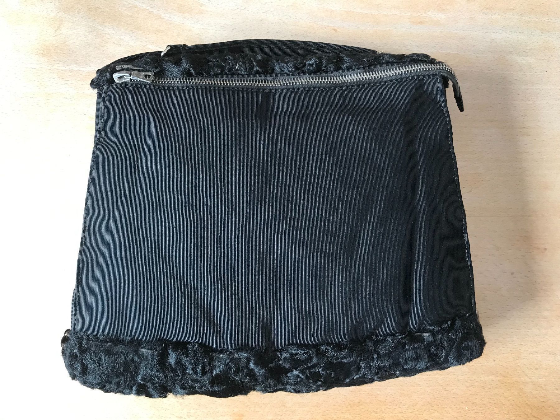 Borse da donna: Antike Muff-Tasche, Persianerfell – Usato da Hittnau venduto da Noppi 2