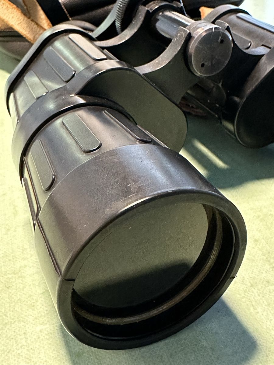 Feldstecher: Fernglas / Feldstecher – Gebraucht aus Zürich von Lux2020 2