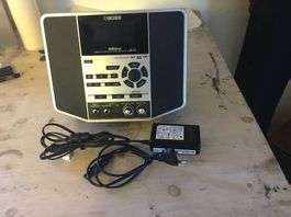 Neuwertiges Boss js 10 eBand mit Netzteil