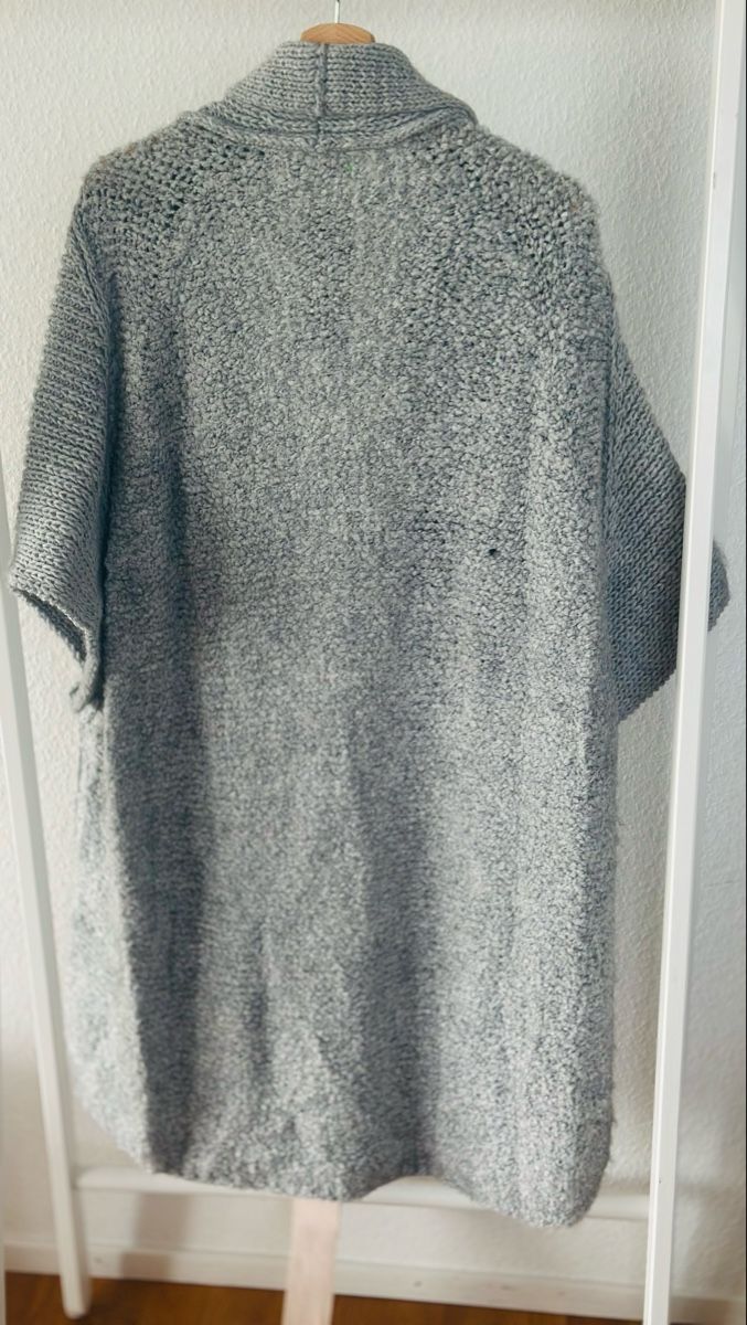 Pullover & Sweatshirts: Modischer Strickcardigan von For Her Paris, Onesize – Neu und originalverpackt aus Meggen von AuDa17 6