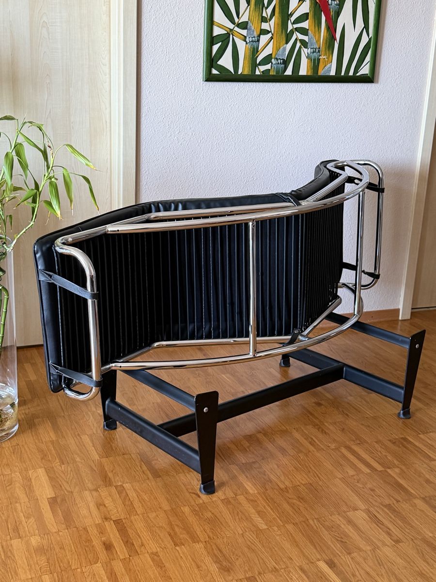 Sedie a sdraio: Chaise longue style corbusier Replique  – Usato da Bussigny venduto da ShopOp 2
