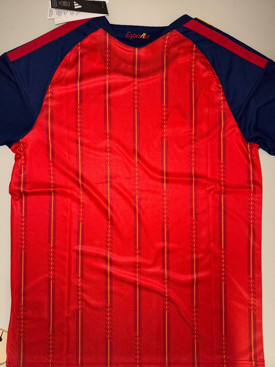 Canottiere & Pantaloni: Spanien Trikot Grösse S & M – Nuovo e nell'imballaggio originale da Biel/Bienne venduto da Jrsy_pha 1