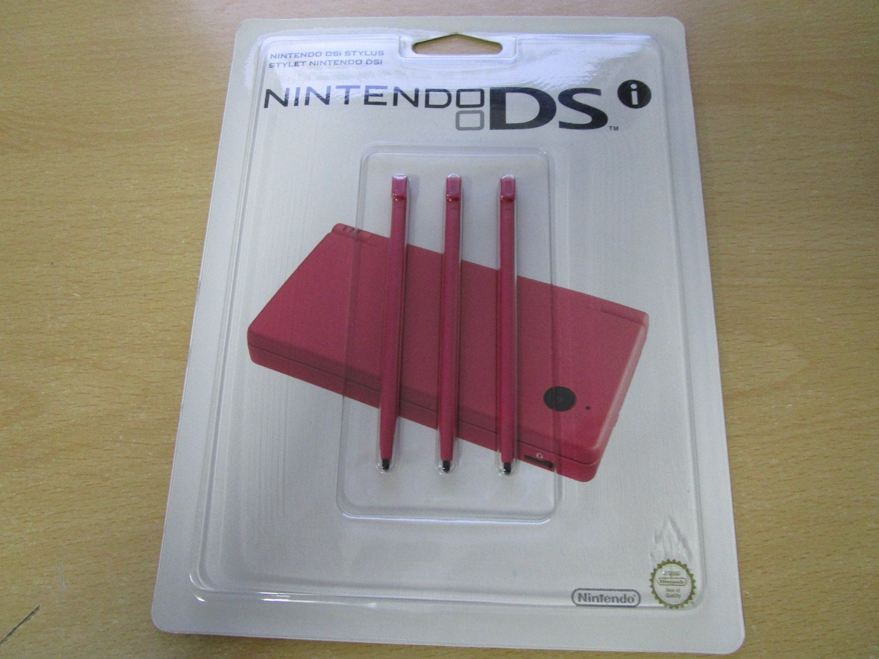 Nintendo Giochi: Nintendo DSi Stylus pink Original - 3er Pack - Neuware – Nuovo e nell'imballaggio originale da Goldau venduto da agestuffer