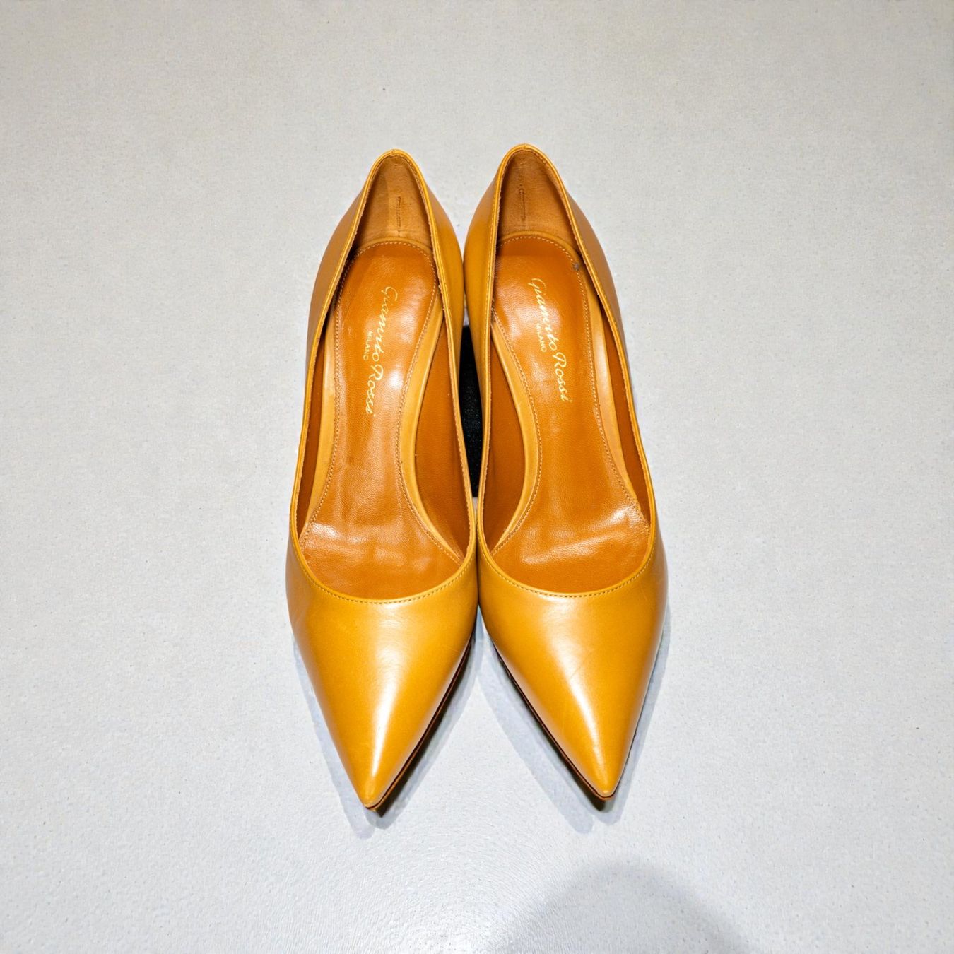 Gianvito Rossi Damenschuhe: NEUE Gianvito Rossi Pumps Gr.- 36 – Neu und originalverpackt aus Zürich von aa1_f58r 1