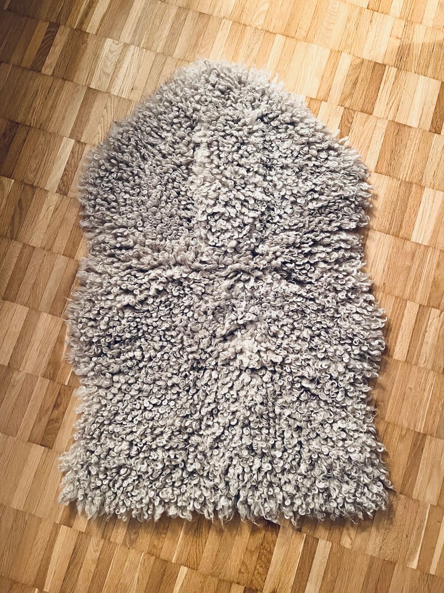 Ikea Coperte: Lamm Fell vegan Kinderwagen  – Usato da Zürich venduto da cha_s85j