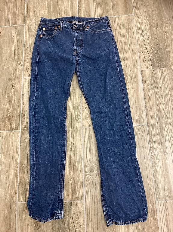 Jeans: Levis Jeans. Original. 501 – Usato da Uster venduto da Srn19