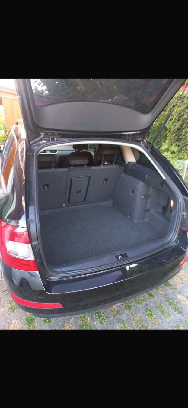 Skoda Autos: Skoda Oktavia - ab MFK – D'occasion à Cham par jas_ry5r 2