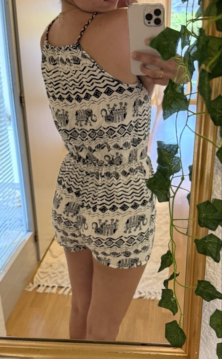 Jumpsuits: Sommer Jumpsuit mit Elefantenmuster - Grösse S/M – Gebraucht aus Oberhofen Thun'see von ClaudiaKelesh 1