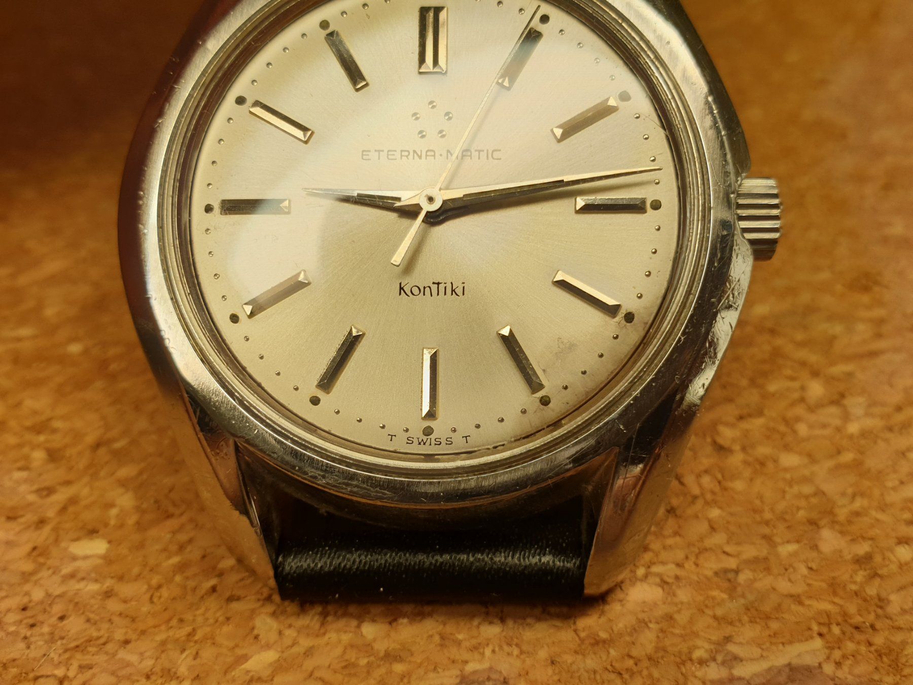 Eterna Orologi: Eterna Uhr – Usato da Neyruz FR venduto da Flyback 6