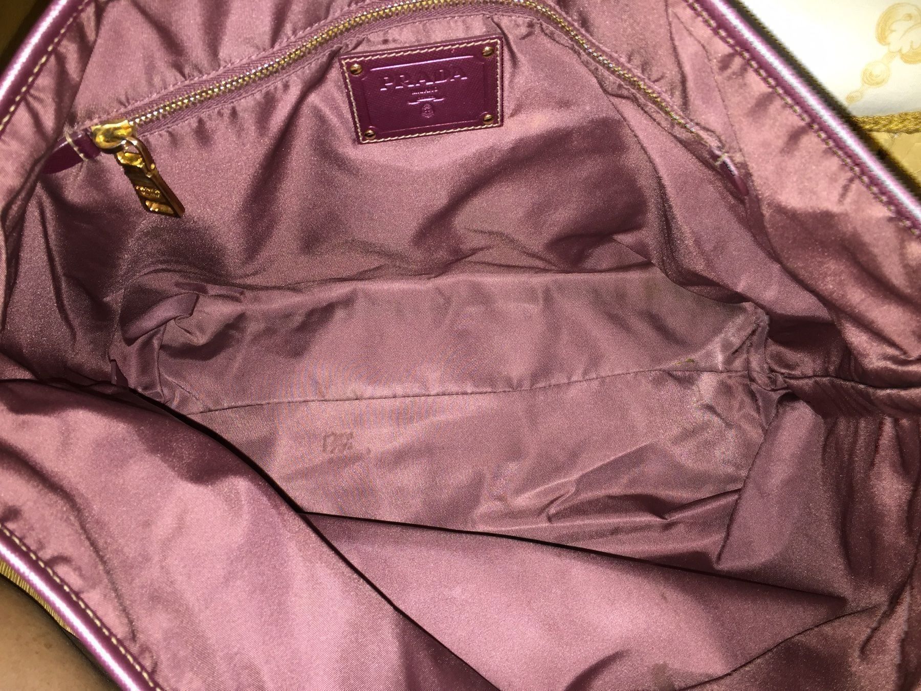 Prada Taschen für Damen: Original Neu Prada Tasche – Neu und originalverpackt aus Zürich von AngelRE 5