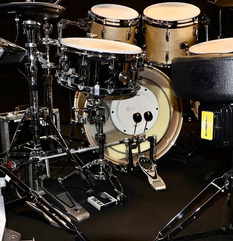 Strumenti musicali: Schlagzeug PEARL MASTER Custom Akustik / E-Drum – Usato da Aadorf venduto da Sarunja_2 3