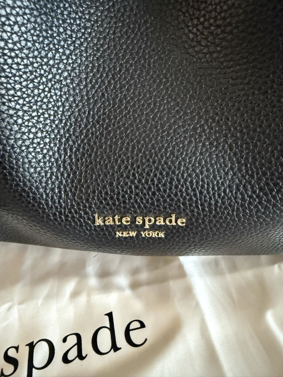 Kate Spade Borse da donna: Kate Spade Knot Crossbody Tasche – Usato da Zollikofen venduto da liindaaa 1