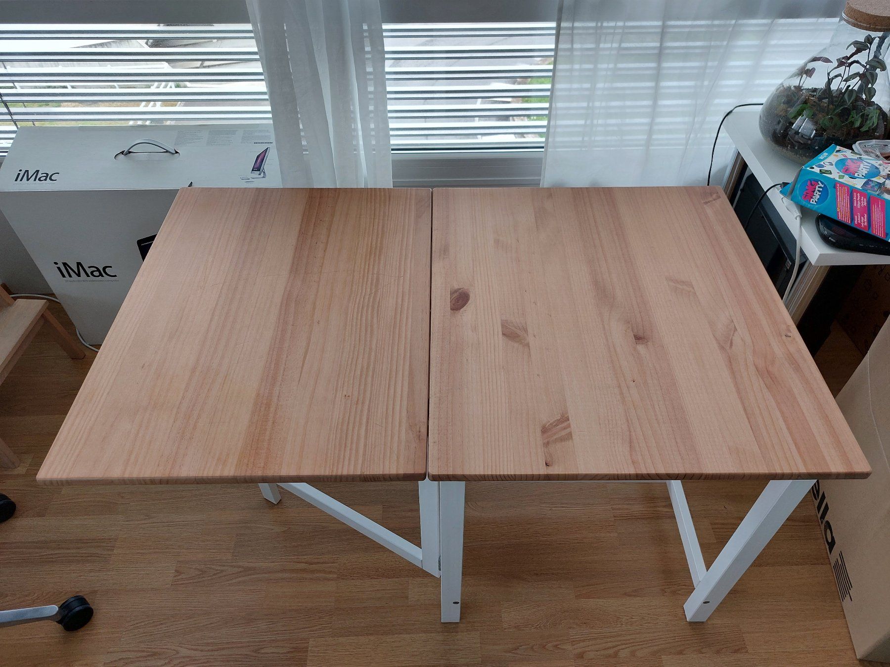Ikea Set di tavolo e panche: Ikea PINNTORP / STEFAN Tisch und 2 Stühle – Usato da Biel/Bienne venduto da big_hxr7