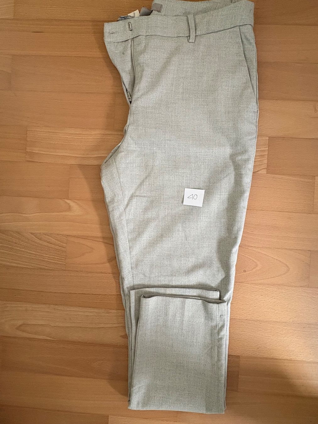 Pantaloni: 4 Paar Hosen – Usato da Deitingen venduto da Fabiandeitingen 3