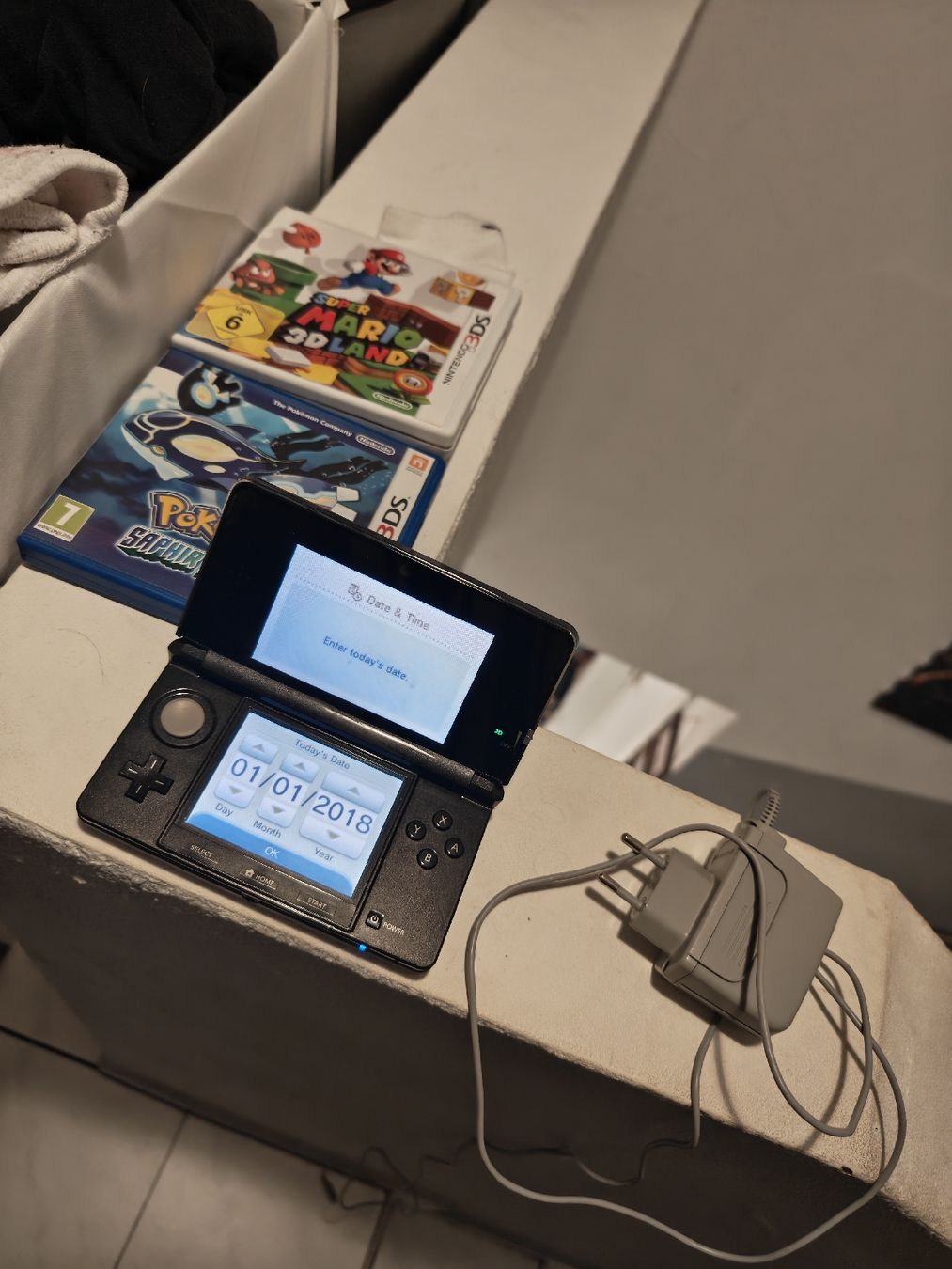 Nintendo Console: Nintendo 3DS + 4Spiele!! Nostalgie Pur – Usato da Boniswil venduto da Alessio42 1