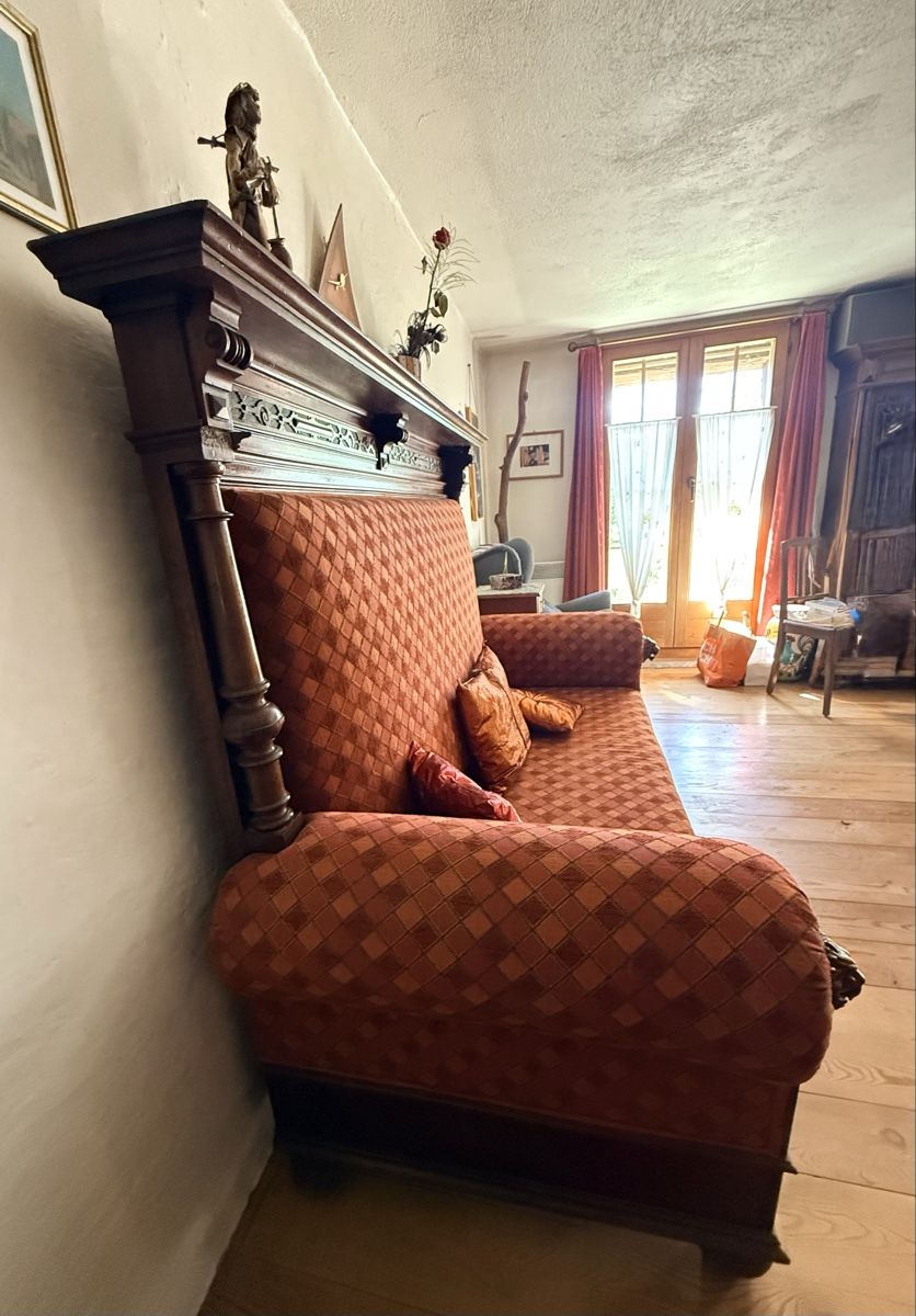 Divani: Canapé ancien – Usato da Sion venduto da foo_j65g 3