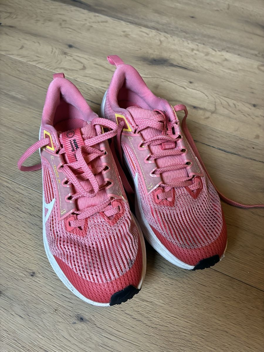 Scarpe per ragazze: Nike Turnschuhe – Usato da Wermatswil venduto da vlang