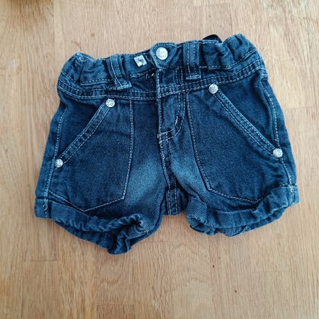 Shorts Grösse 80