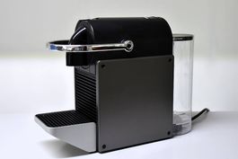 Kaffee-Maschine Nespresso PIXIE-Titan (original)