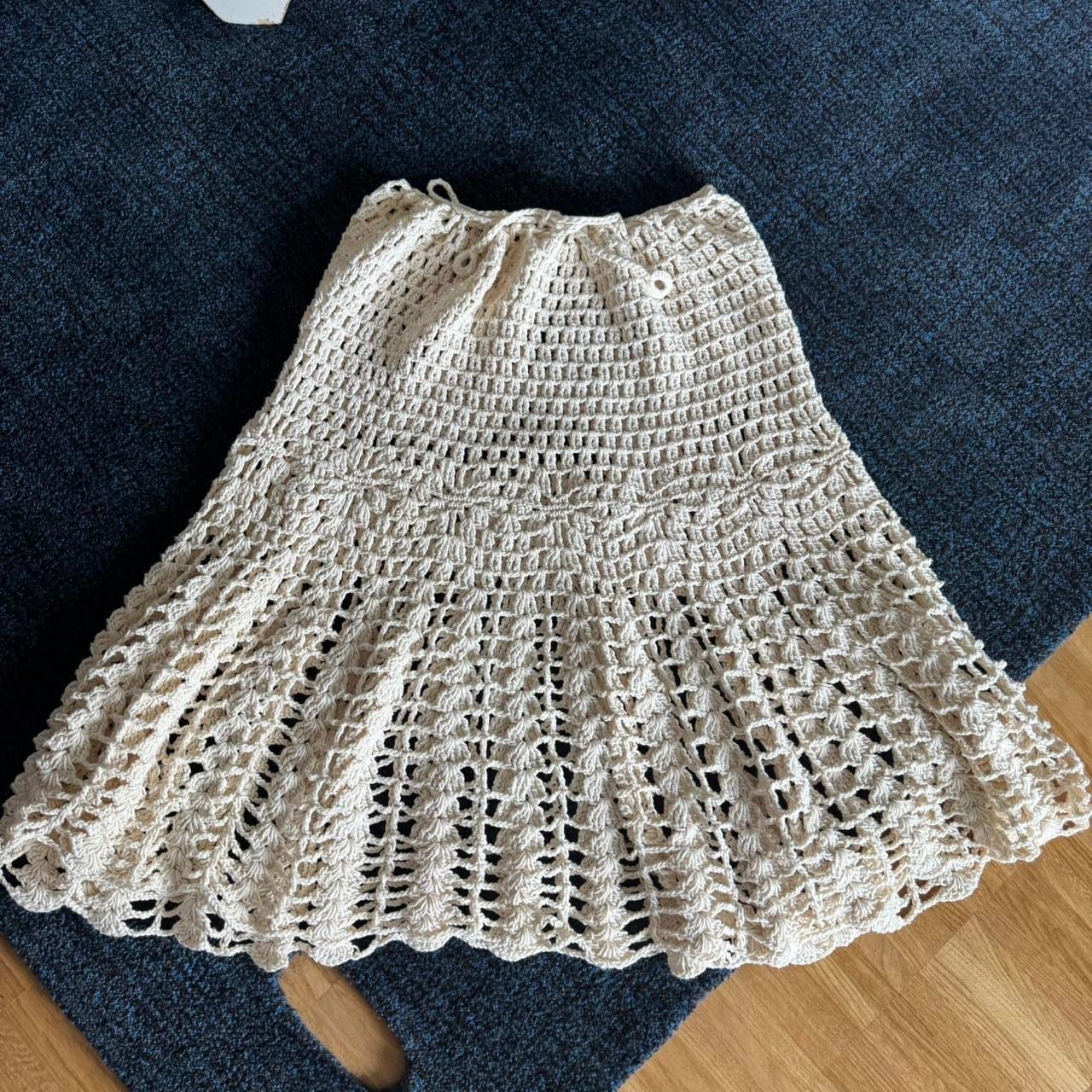Gonne: Crochet midi skirt handmade – Usato da Fribourg venduto da mariedw