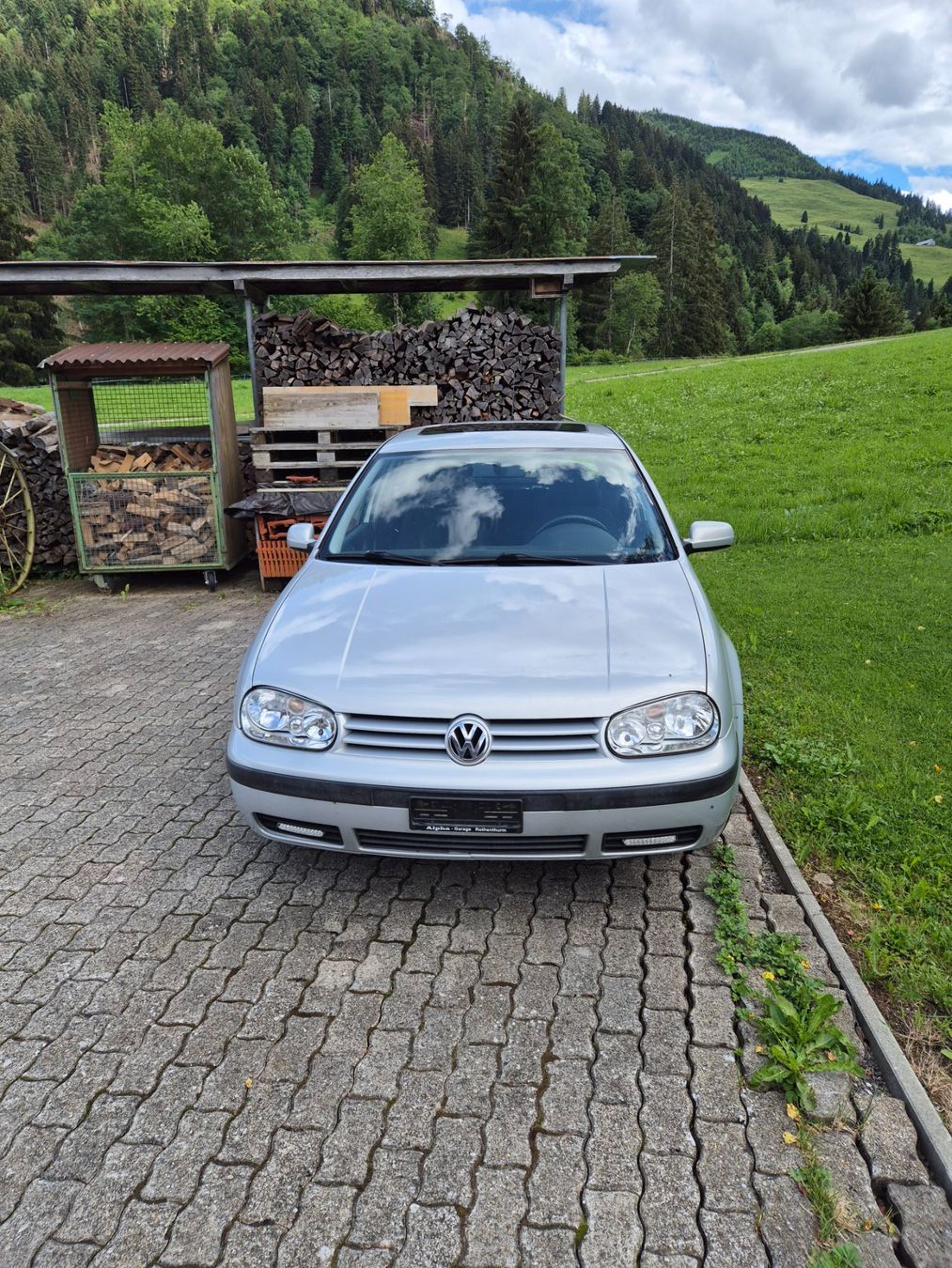 VW Autos: zu verkaufen VW Golf – Gebraucht aus Gross von kaelingross 1