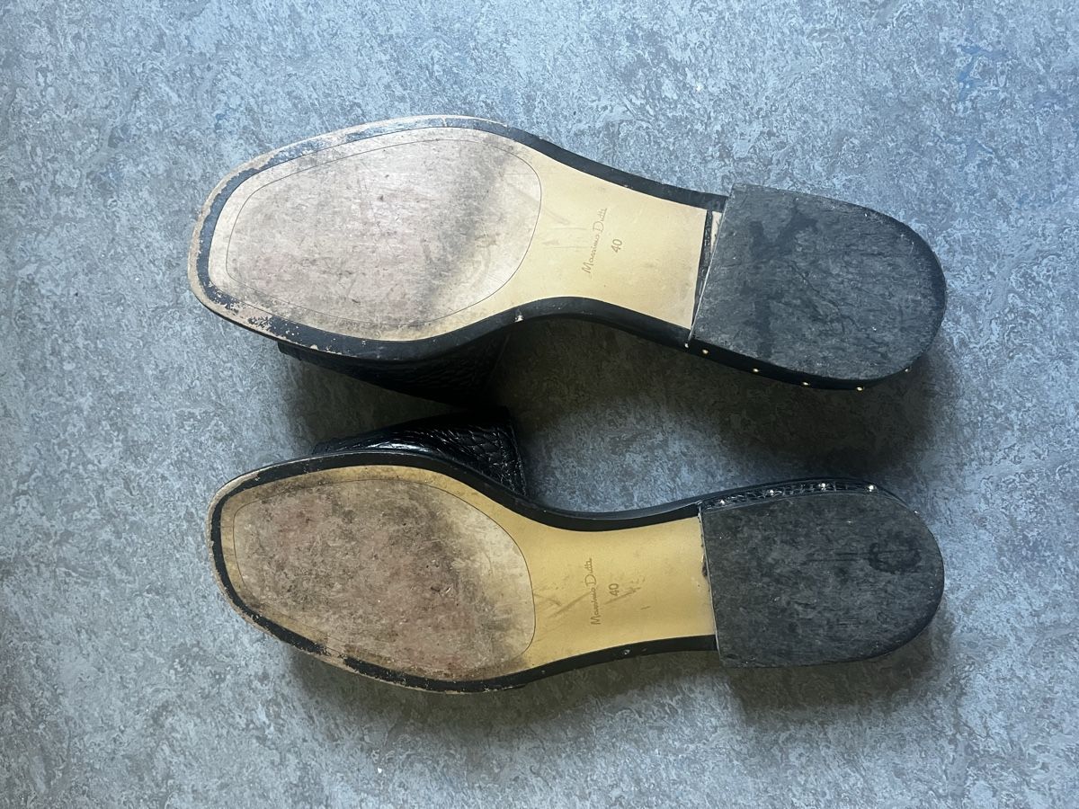 Massimo Dutti Scarpe da donna: Schwarze Leder Sandalen – Nuovo (secondo la descrizione) da Luzern venduto da ele_6wlj 5