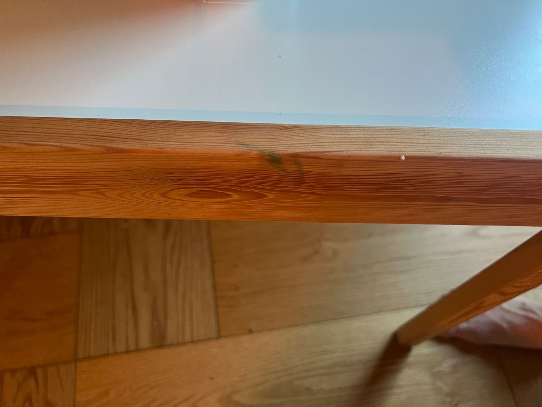 Ikea Set di tavolo e panche: Ikea Kindertisch mit 2 Stühlen – Usato da Zürich venduto da Josephine19 3
