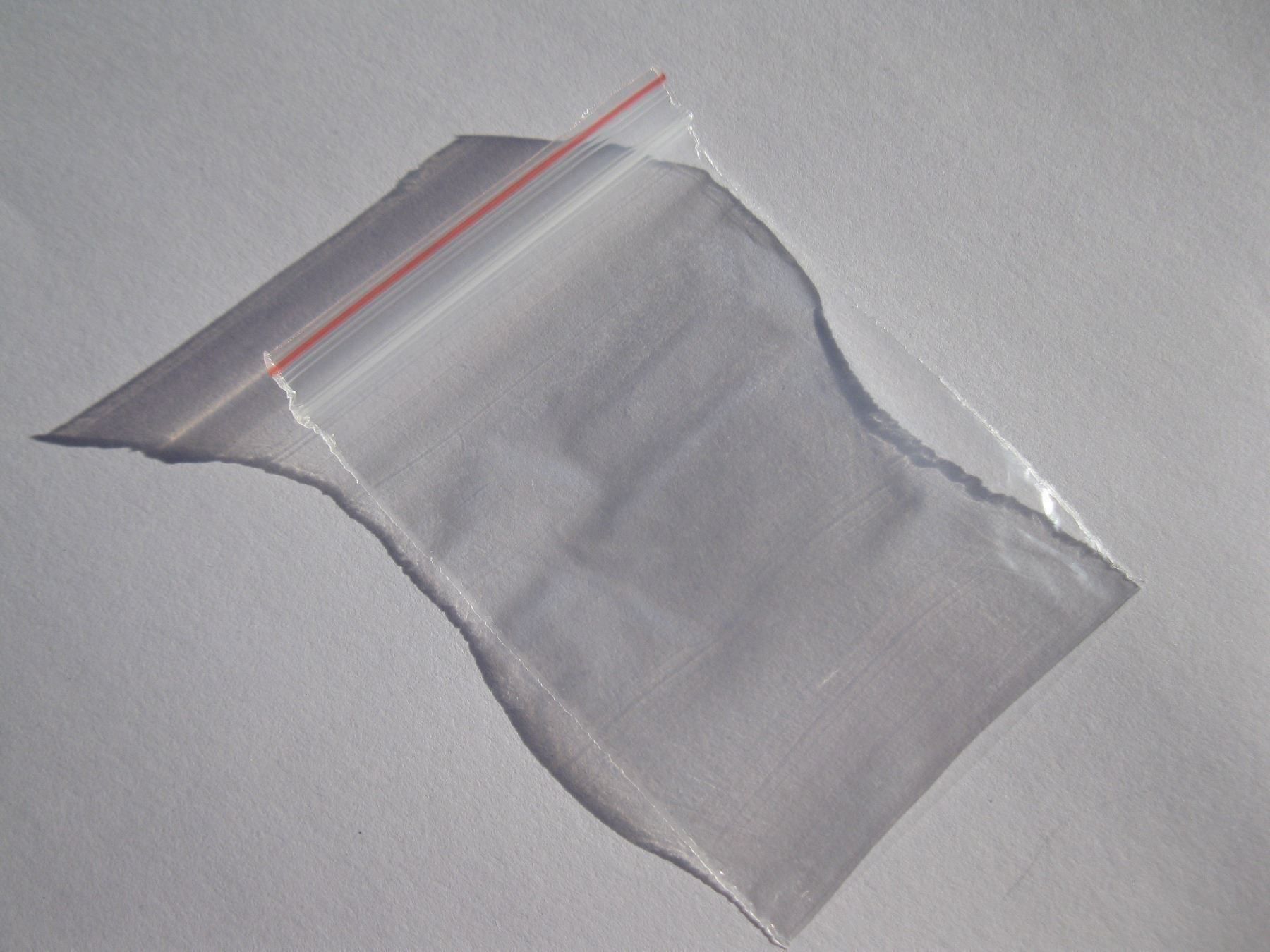 Behälter & Ähnliches: 100 Ziplock Beutel, Tüten, Säckli 4x6cm – Neu und originalverpackt aus St. Margarethen TG von LuanaKa 1