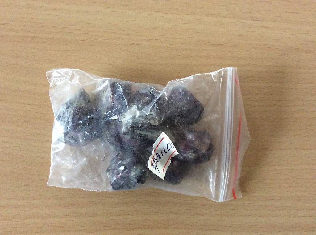 Pietre preziose: Granat Steine, unbehandelt – Usato da Iffwil venduto da tan_l2nr 1