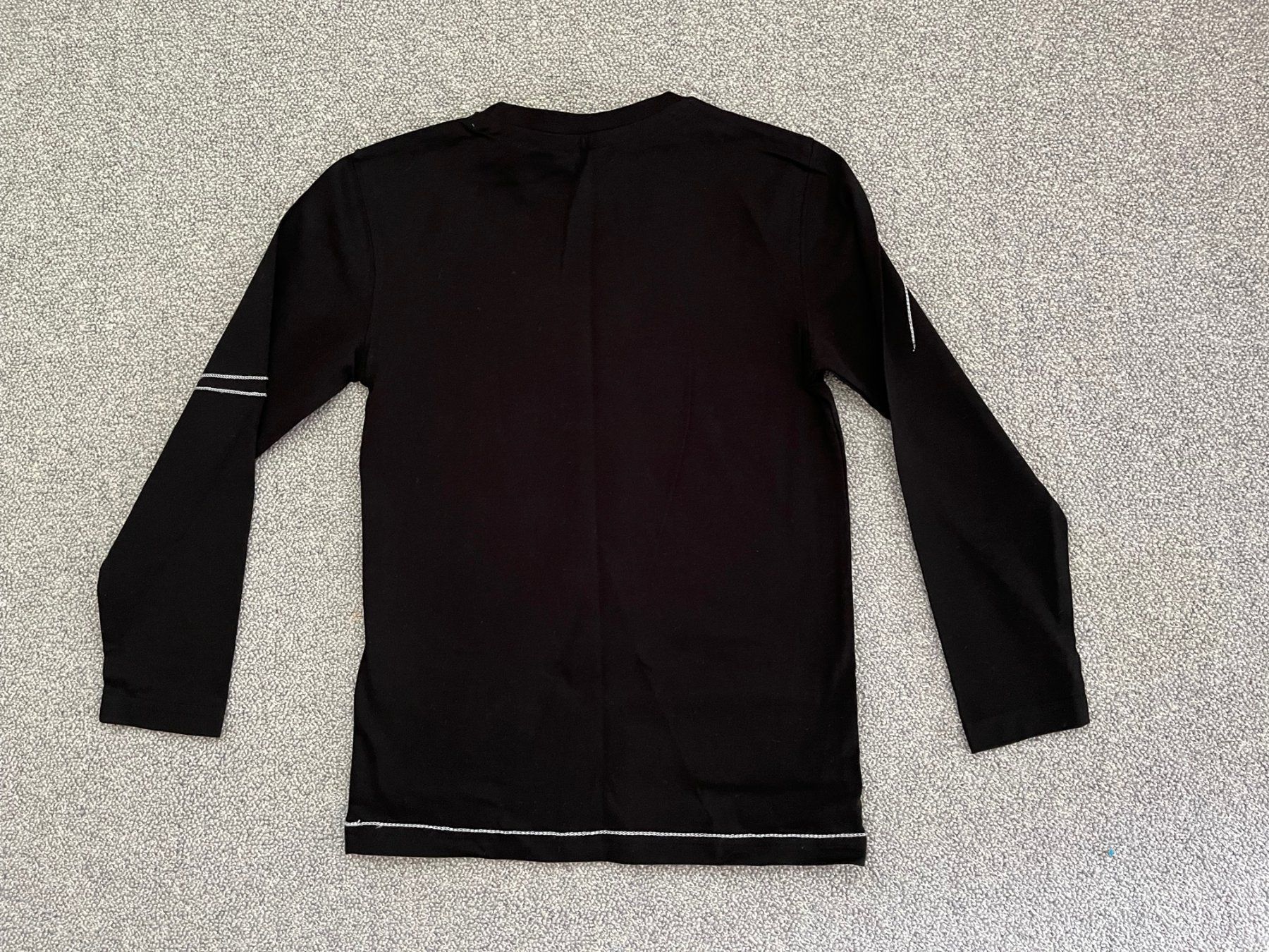 Pullover & Sweatshirts: Sweatshirt Gr 128 Fabrikneu – Neu und originalverpackt aus Rekingen AG von nederland1 2