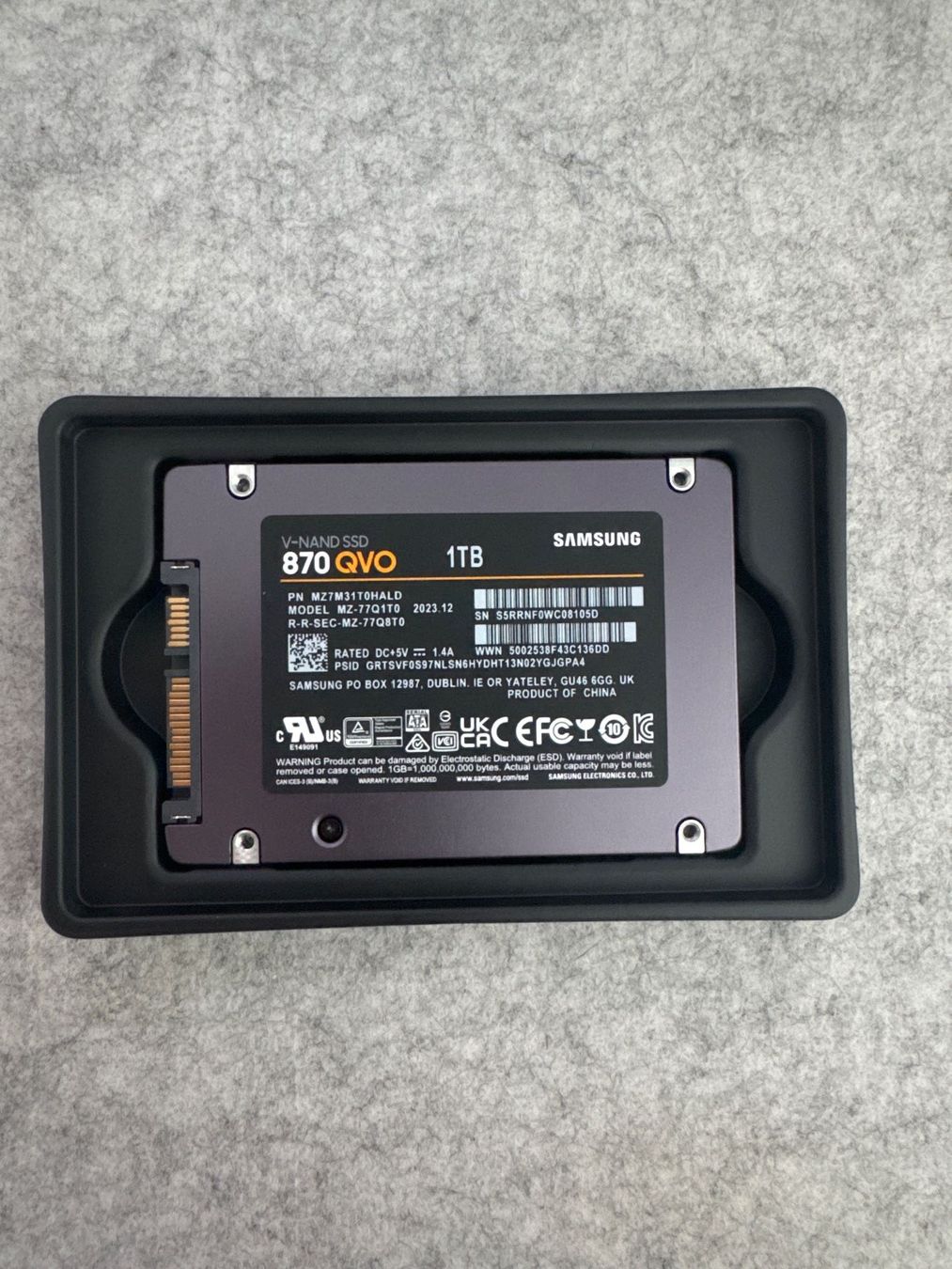 Samsung Dischi rigidi: Samsung 870 QVO 1TB – Nuovo (secondo la descrizione) da Oberwil-Lieli venduto da KZA5563 1