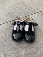 NEW Patent leather shoes size 23