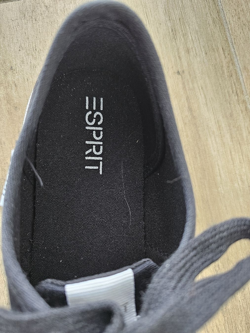 Esprit Damenschuhe: Sneaker Esprit Gr. 39 NEU – Neu (gemäss Beschreibung) aus Neukirch (Egnach) von Bonita6 3