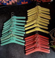25x Original Vintage Nieten-Kleiderbügel 50er/60er, Rockabil