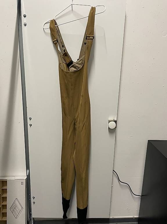 Jumpsuits: Moncler Jumpsuit Size S – Gebraucht aus Lachen SZ von mar_pc6x 2