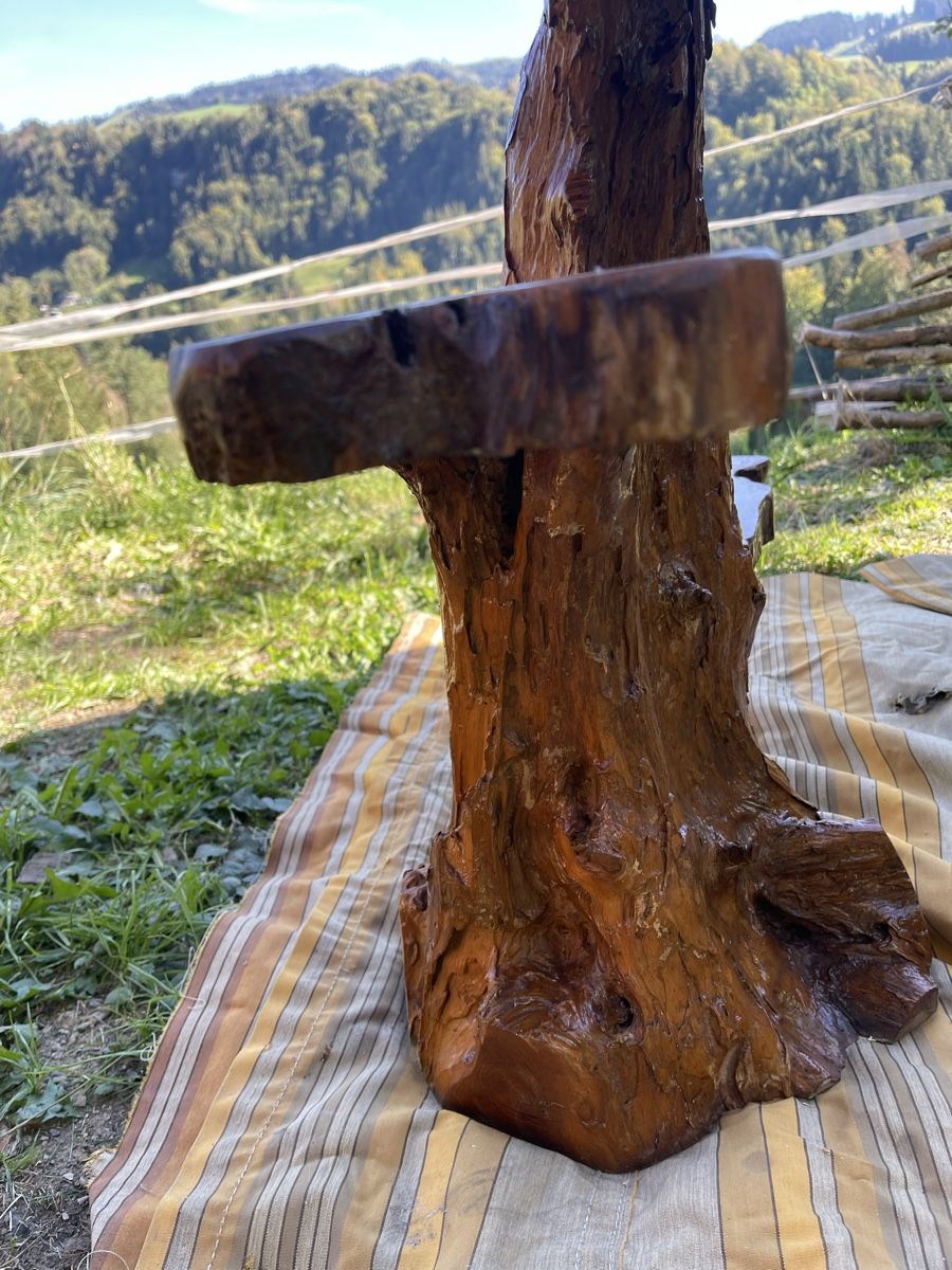 Autres articles pour la maison: Blumenständer Wurzelholz – D'occasion à Fahrni b. Thun par ams_56jv 7
