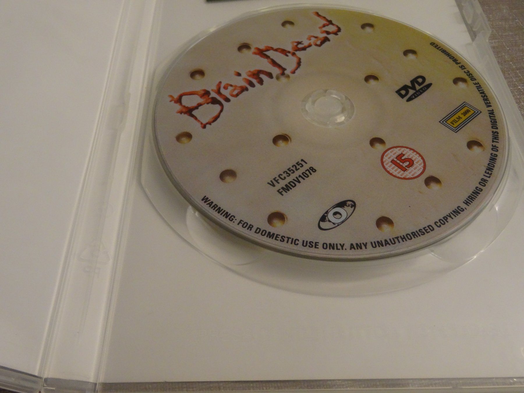 Tutti i DVDs: Brain Dead DVD - Psychohorror UK IMPORT – Usato da Olten venduto da Disc-Verkauf 1