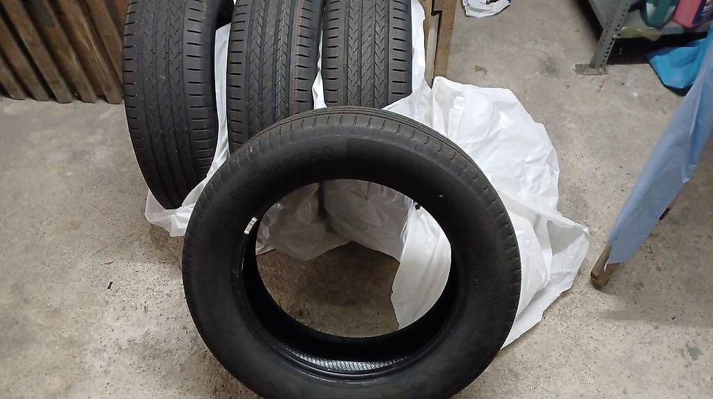 Altro in Scrittura & Disegno: Pneumatici / Gomme ESTIVE NUOVE Continental  – Usato da Pregassona venduto da simonf76 2