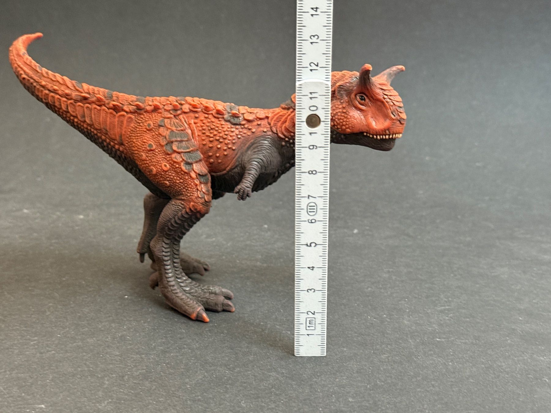 Schleich Statuette: Schleich 14586 Carnotaurus Dino Dinosaurier – Usato da Ennetbaden venduto da mapa05 1