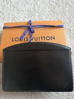 Louis Vuitton Clutch Epi Vintage Leder Schwarz