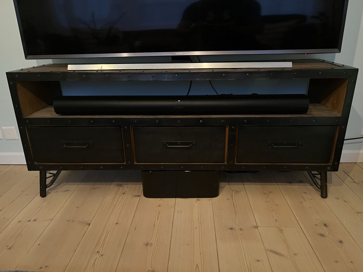 TV Möbel: TV-Möbel Industrial Design Metall Holz – Gebraucht aus Adliswil von Frees01 3