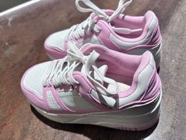 Rollschuhe/Sneakers, Grösse 35