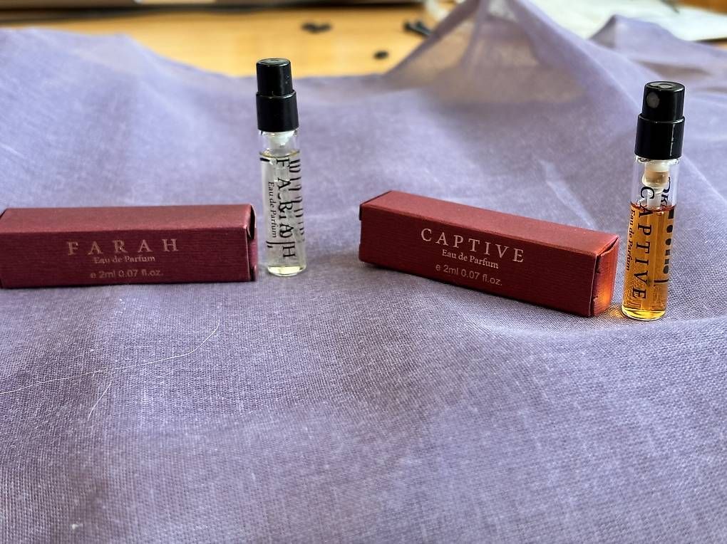 Parfum & Eau de Toilette: Samplepack Brecout Captive und Farah – Gebraucht aus Glattpark(Opfikon) von prinzaessin_zh
