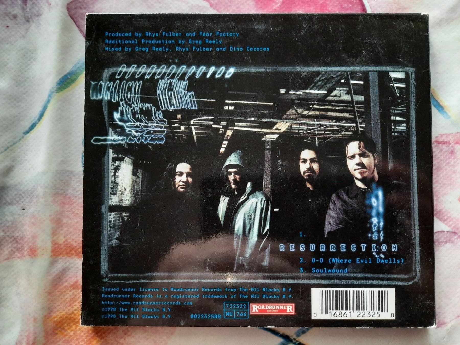 CD: CD Fear factory - resurrection – Usato da Pully venduto da bro_n52j 1