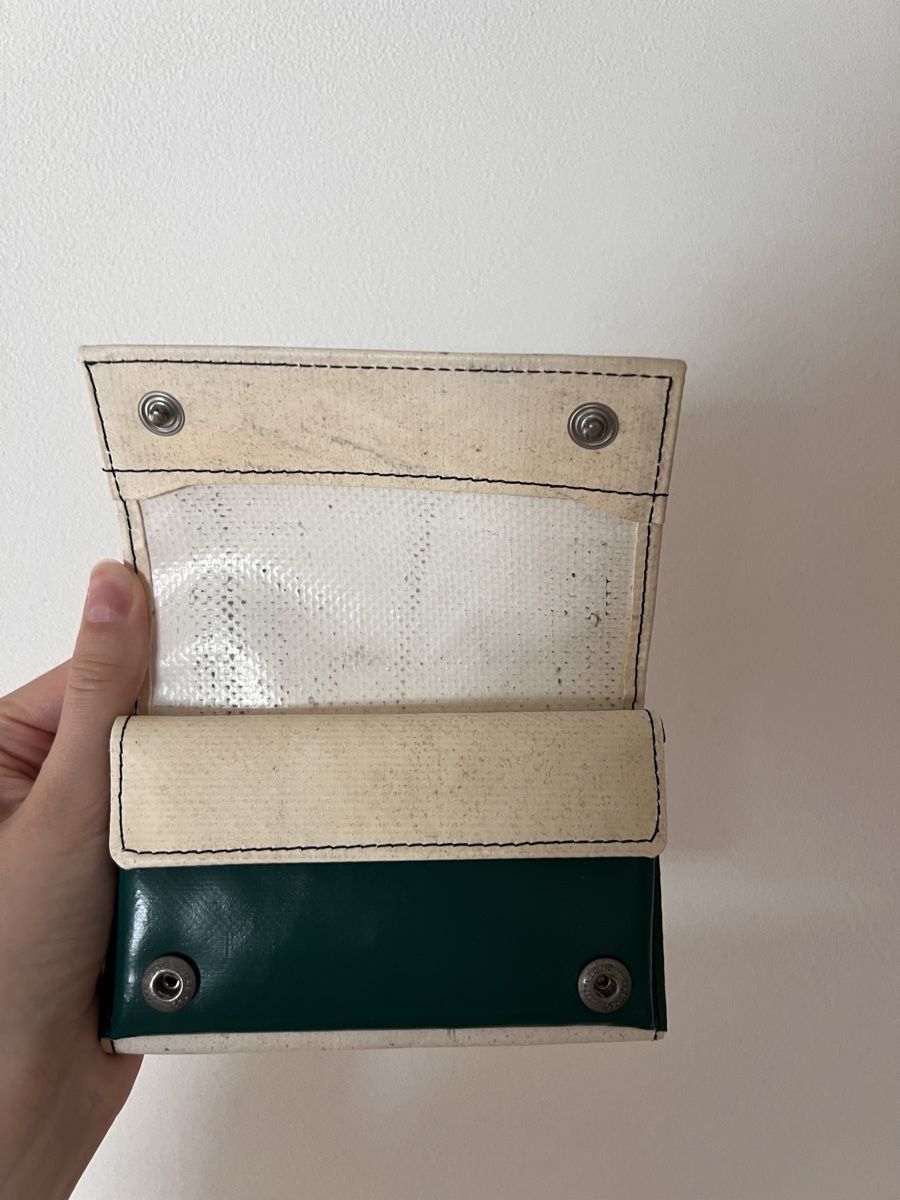 Freitag Portafogli: Freitag Portemonnaie F554 MAX – Usato da Hochfelden venduto da saloni28 2